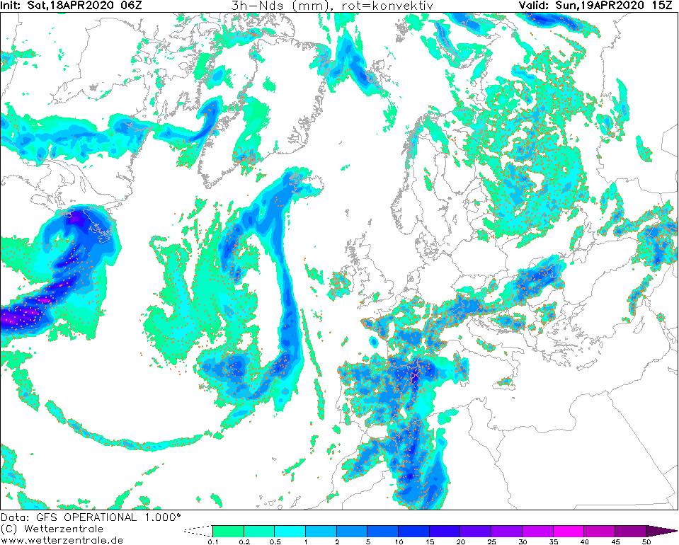 Дожди и заморозки: синоптики обновили прогноз на Пасху в Украине
