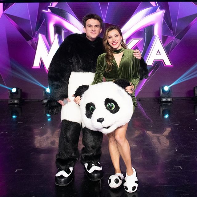 Знаю все трещинки: растроганная до слез Регина Тодоренко восхитилась Топаловым