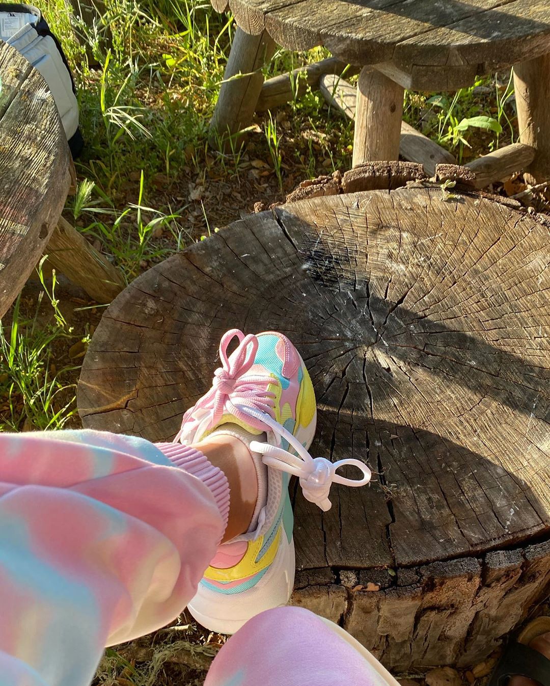 Королева спортшика: Вінні Харлоу показала, як носити спортивний костюм цього літа