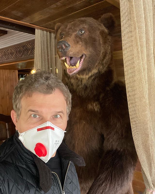 Оба дикие: Юрий Горбунов удивил фото в необычной "компании"