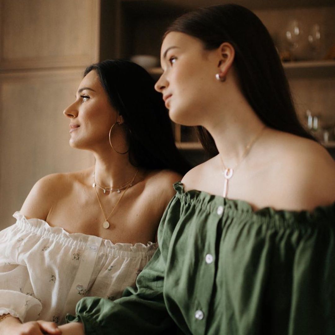 Маша Ефросинина умилила кадрами с детьми и рассказала, почему никогда не была идеальной мамой