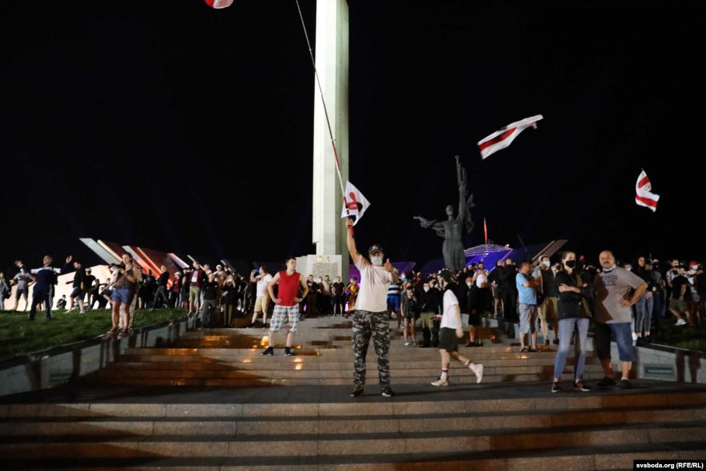 Лукашенко, йди! Що насправді відбувається в Білорусі, яка протестує