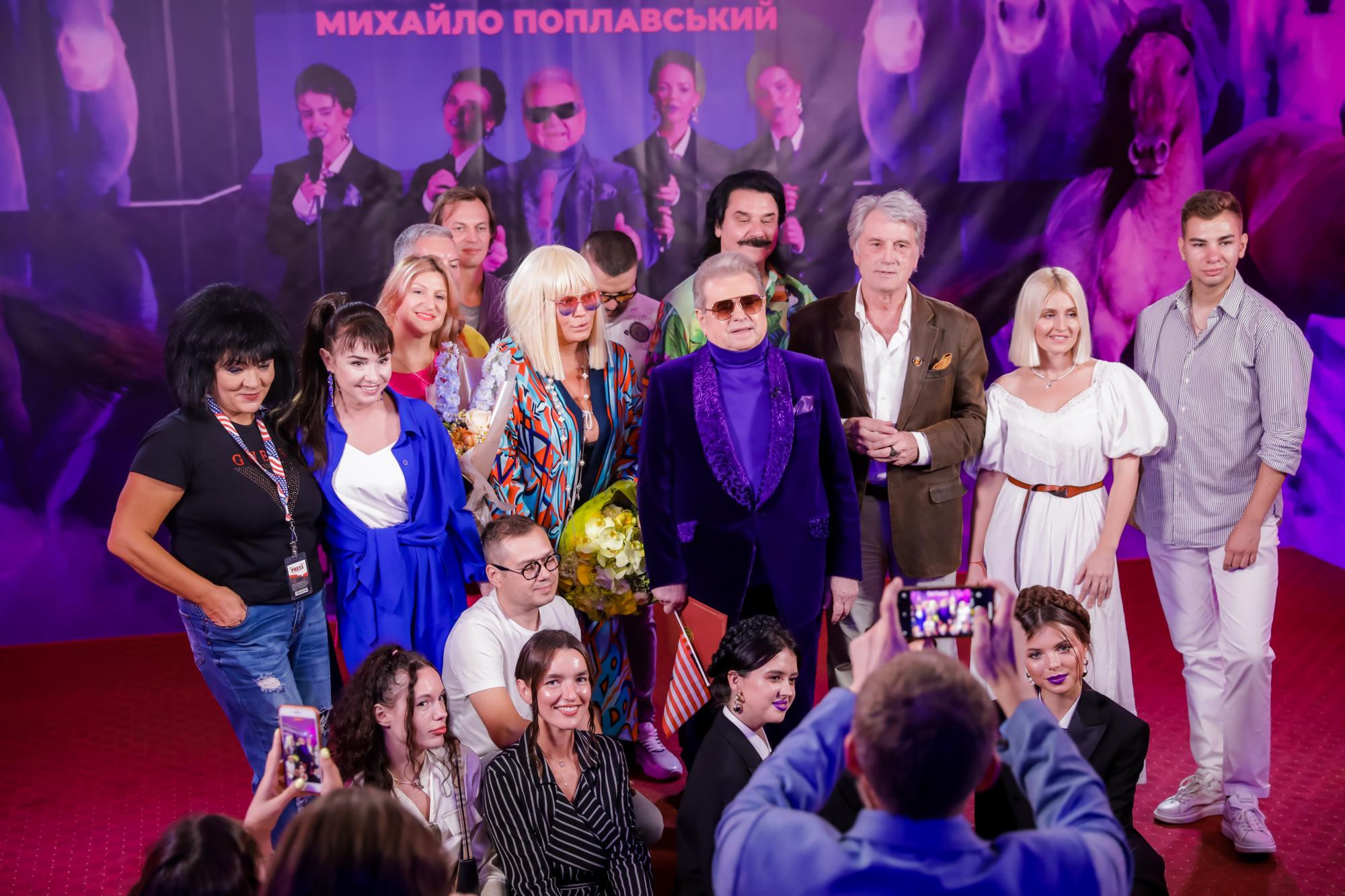 Михаил Поплавский увековечил своего отца в новом клипе