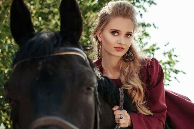 В Москве нашли мертвую и истощенную украинскую писательницу: в квартире совсем не было еды