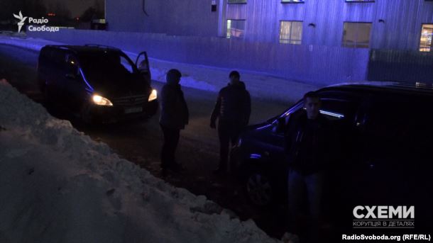 Медведчук, несмотря на запрет, летает из Украины в Россию, - "Схемы"