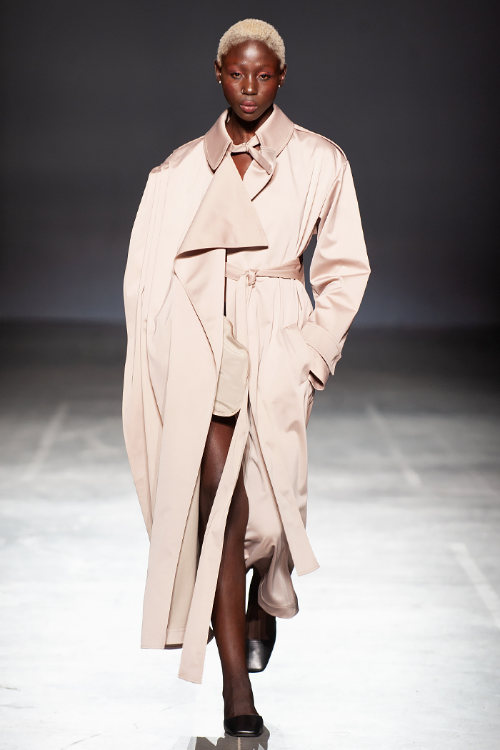 Хиппи VS Бизнес-леди: 14 модных трендов весны 2020 от украинских дизайнеров