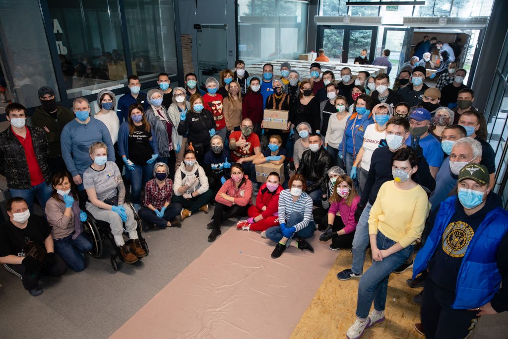 В "Європейській солідарності" зібрали 5 тисяч великодніх наборів