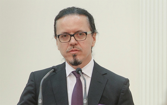 Новости Украины за 1 июня: смена правления "Укрзализныци" и санкции против РФ