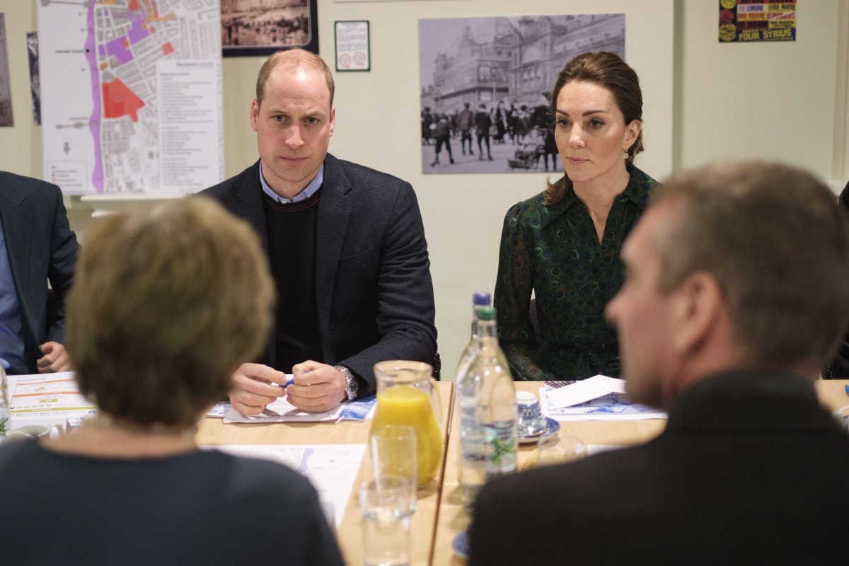 Больше зелени: Кейт Миддлтон показала новый стильный ансамбль в изумрудных тонах