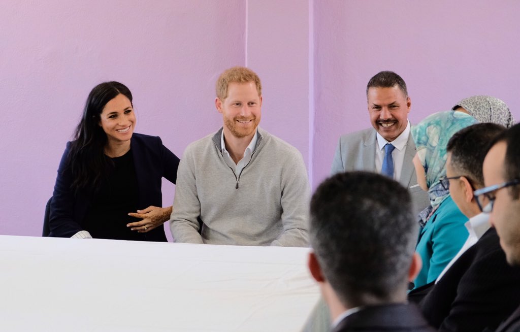 Беременная Меган Маркл в Марокко сделала мехенди-оберег и блеснула новым образом