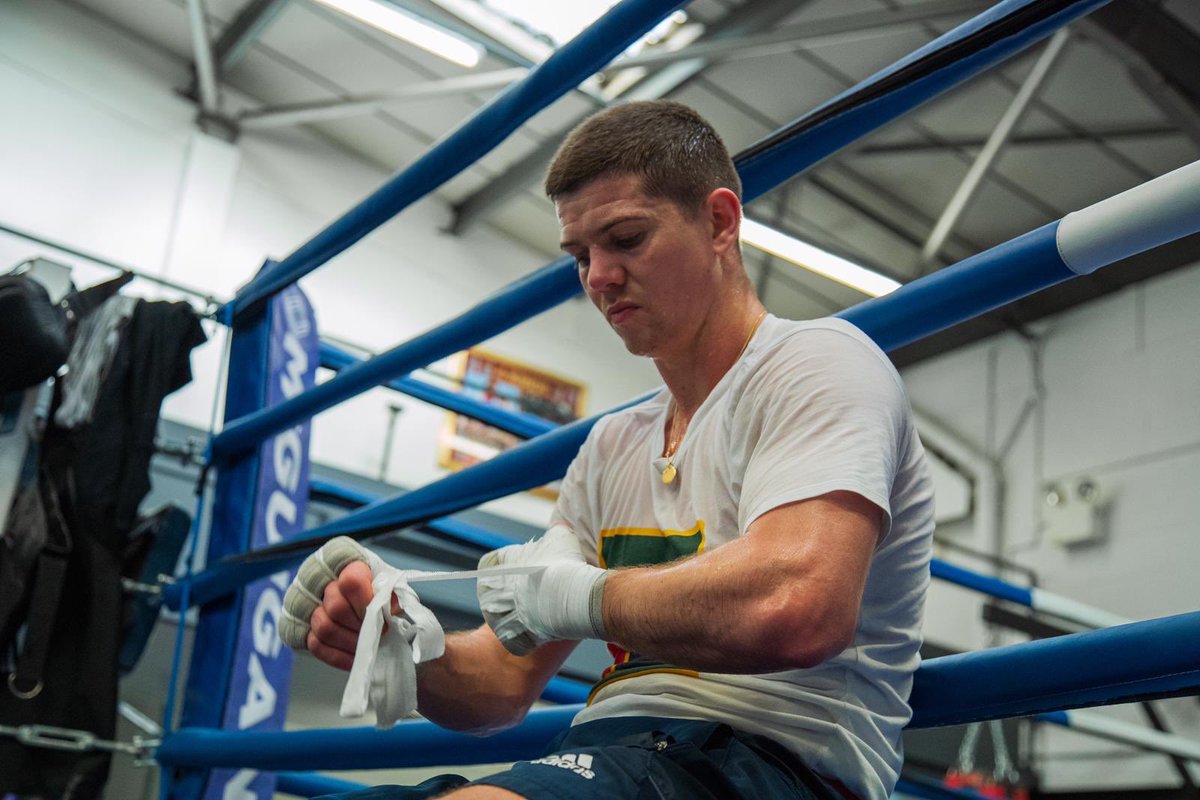 Внезапно: дерзкий олимпийский чемпион бросил вызов Ломаченко