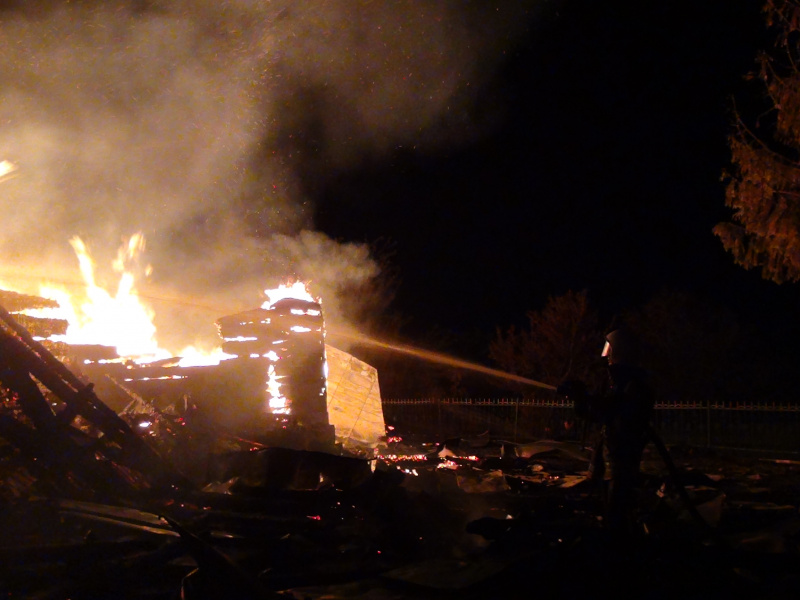 У Івано-Франківській області ліквідовано пожежу дерев'яної православної церви, - ДФНС