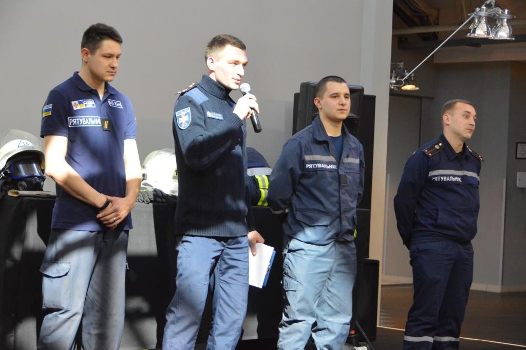 Уроки безопасности в ТРЦ «Космополит»!