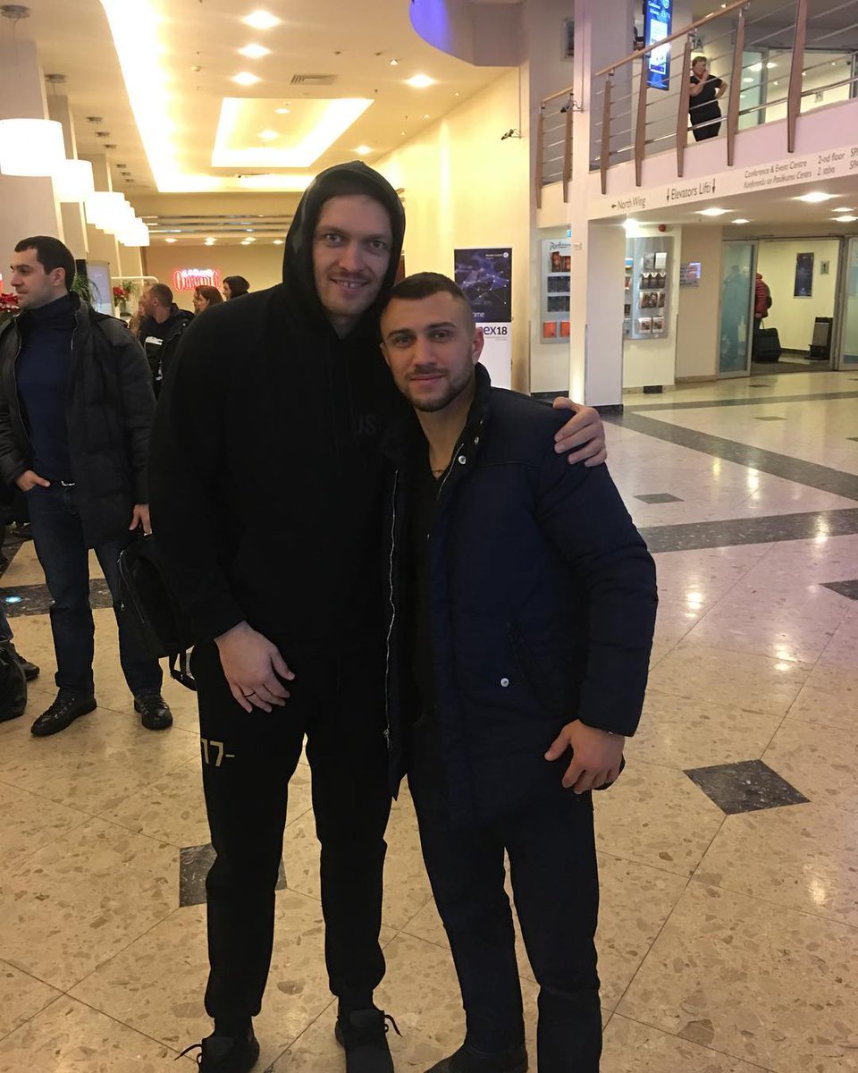 Усик - Бріедіс: онлайн трансляція