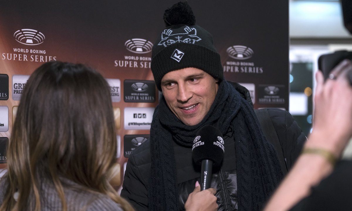 Усик - Бріедіс: онлайн трансляція