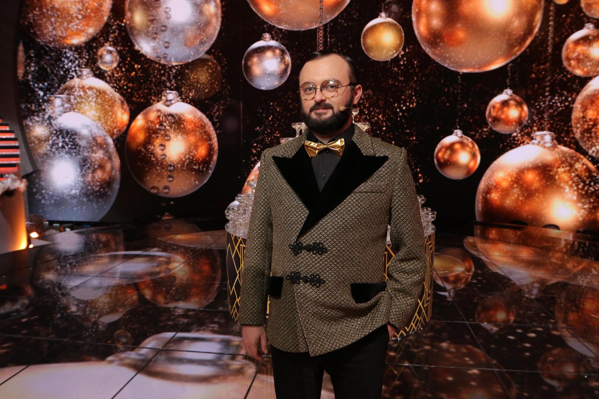 Полякова, Винник, Бабкин и другие звезды рассказали, как загадывают желания в новогоднюю ночь