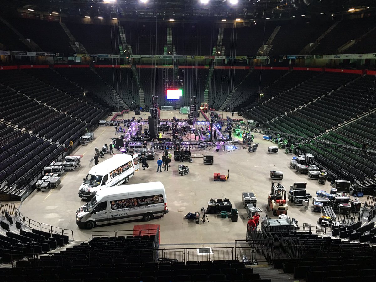 Усик - Беллью: онлайн трансляція