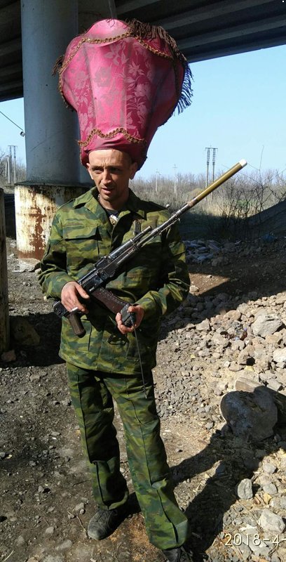 Султан из "ДНР": фото боевика удивило сеть