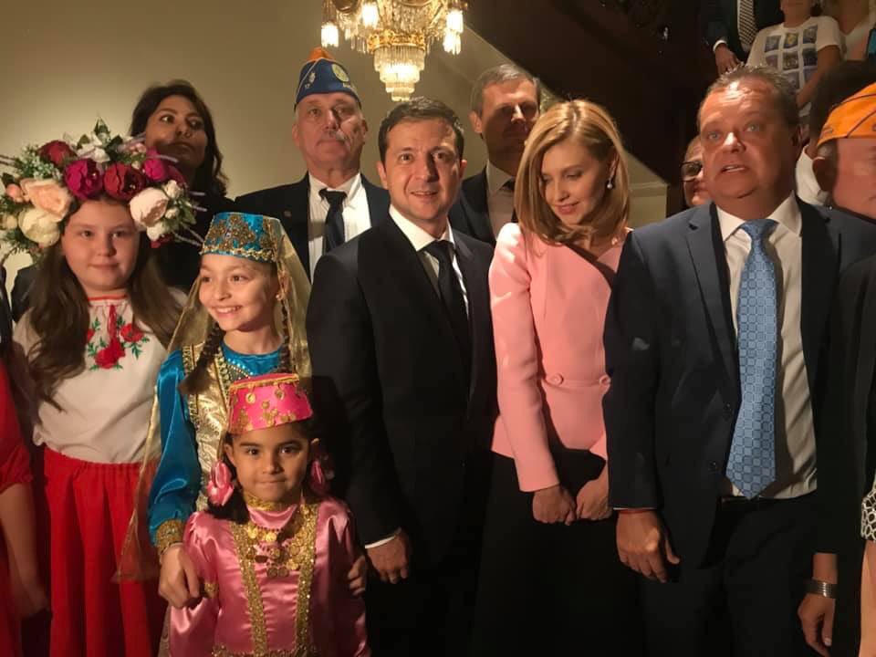 Как всегда прекрасна: Елена Зеленская покоряет Америку стильными нарядами в светлых тонах