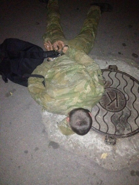 в Житомирской области задержали военного, торговавшего оружием воинской части 2