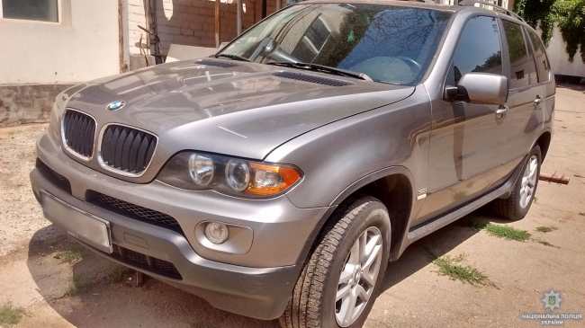 У Києві затримали підозрюваного у нападі на родину підприємців