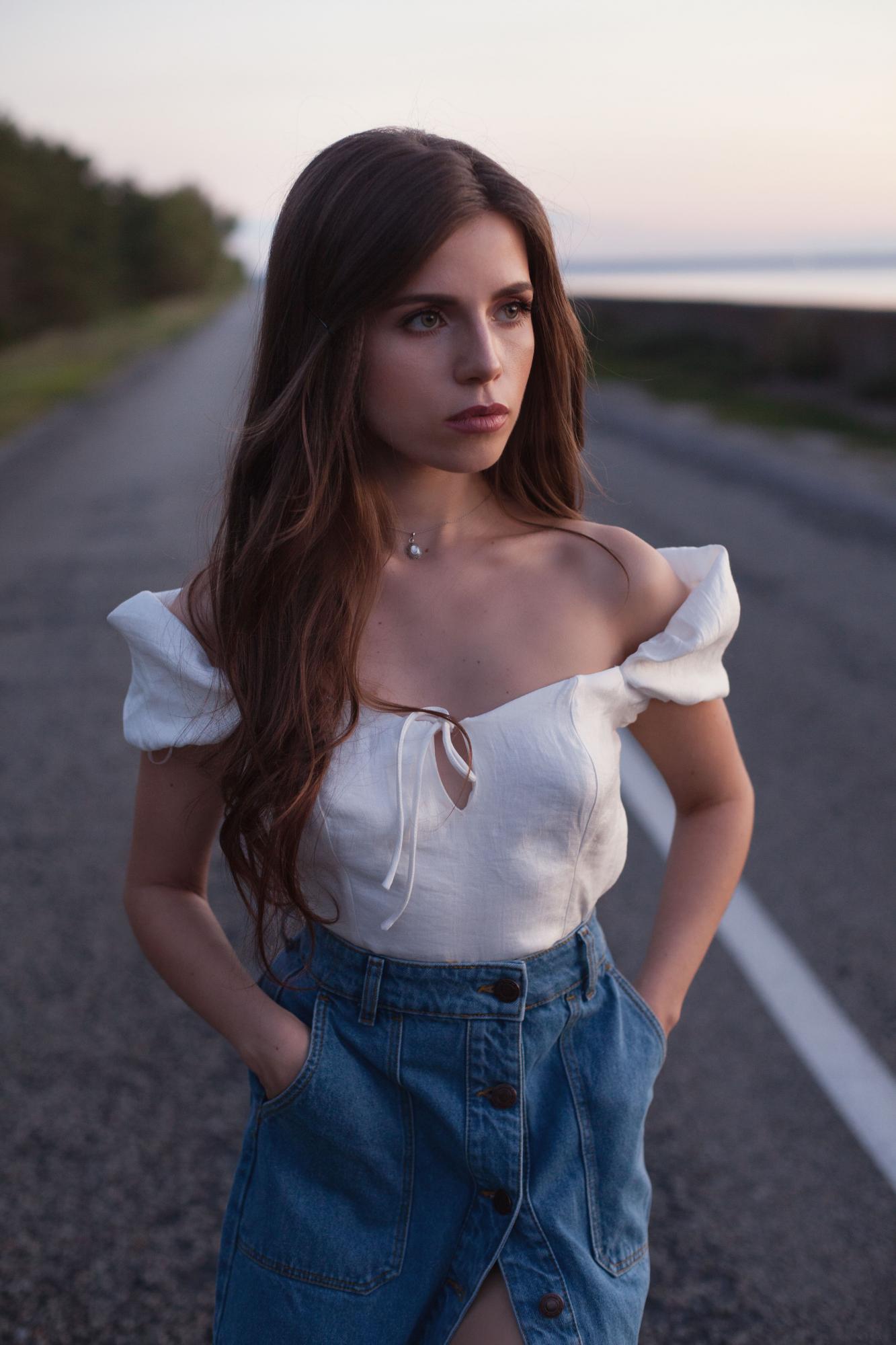 Кінематографічна атмосфера: Соловій Христина представила "особистий" альбом