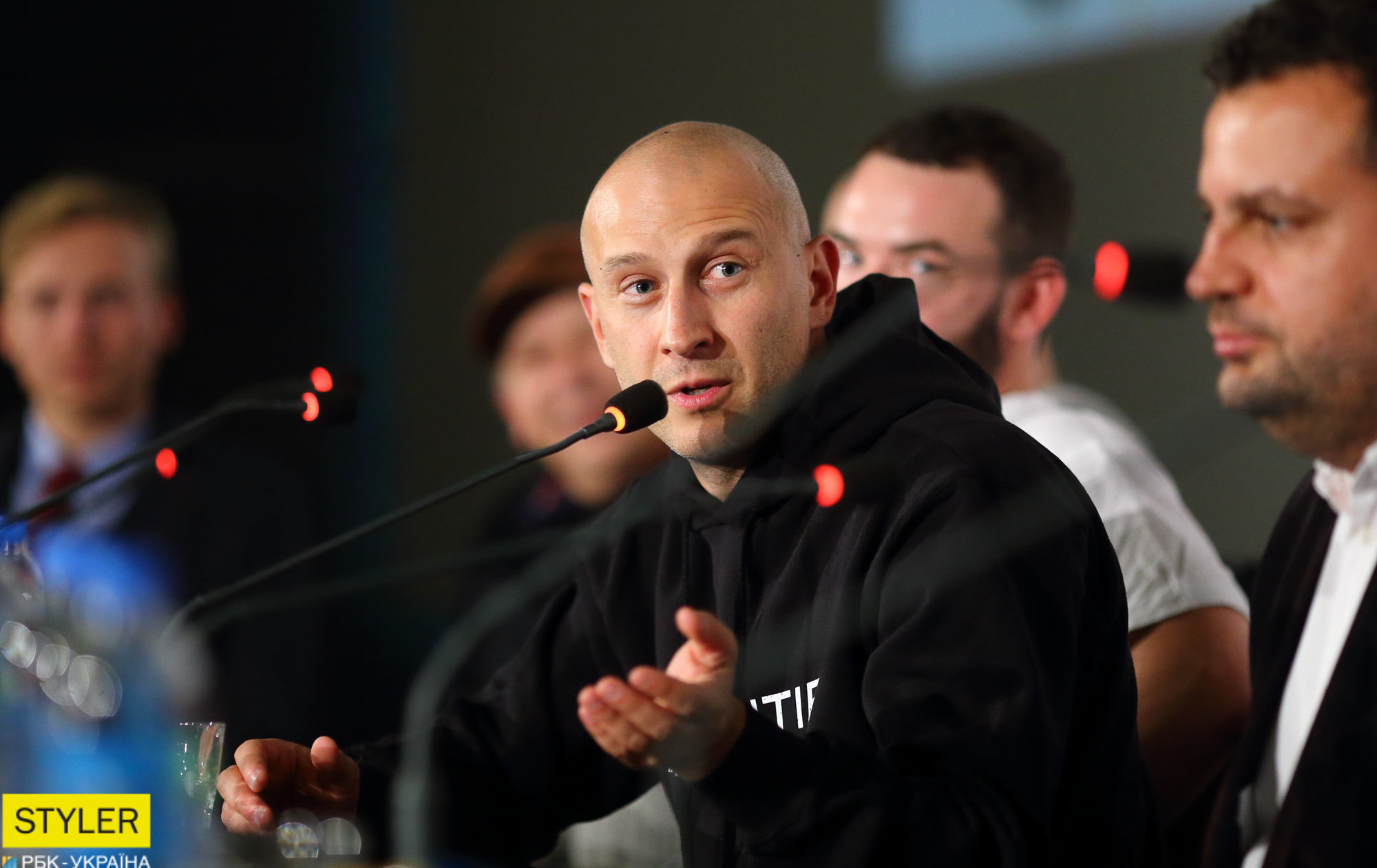 "Книга, заслуживающая экранизации": в Киеве презентовали фильм "Дике Поле" по роману Сергея Жадана