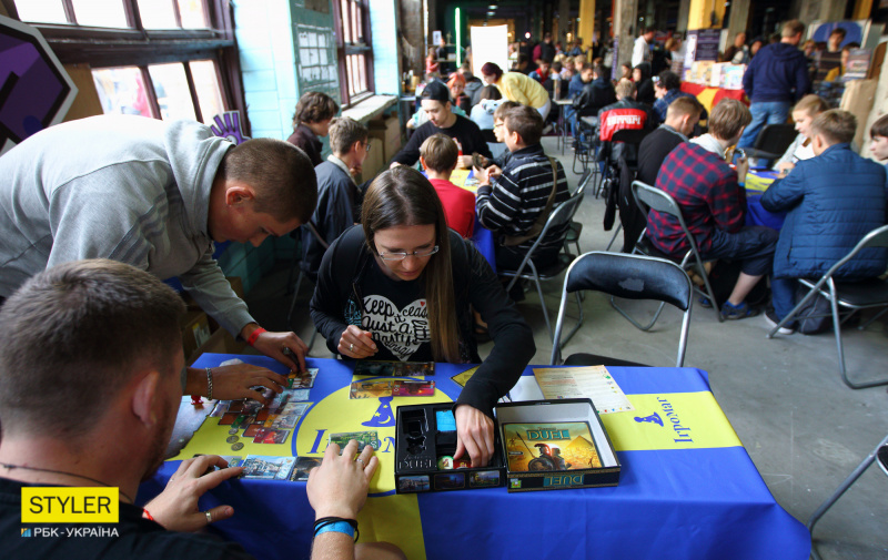 Звезда "Властелина колец", яркие образы и море эмоций: как прошел фестиваль Comic Con в Киеве (фото)