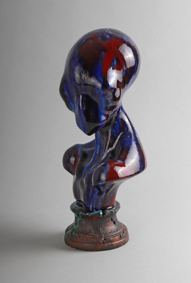 Юрий Мусатов представляет выставку работ "ВТОРЖЕНИЕ"