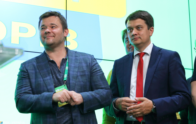 Стартовый рубеж: чем запомнились первые 100 дней президентства Зеленского