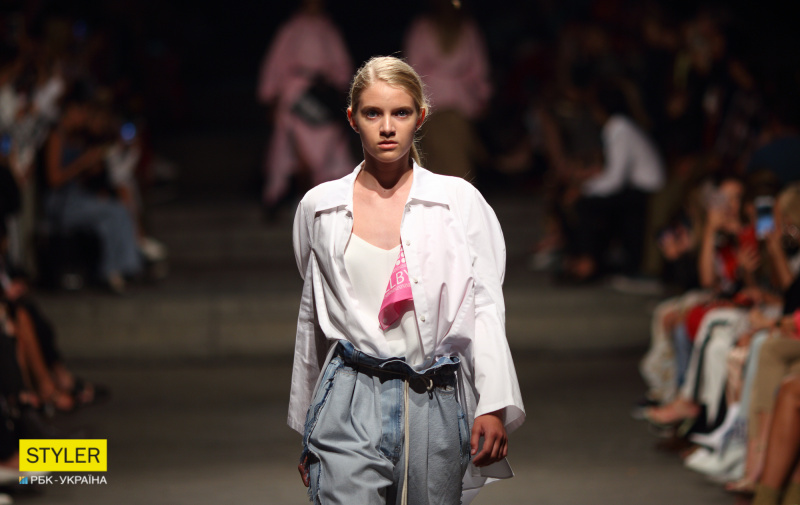 Огни большого города: в Киеве стартовала Ukrainian Fashion Week SS19