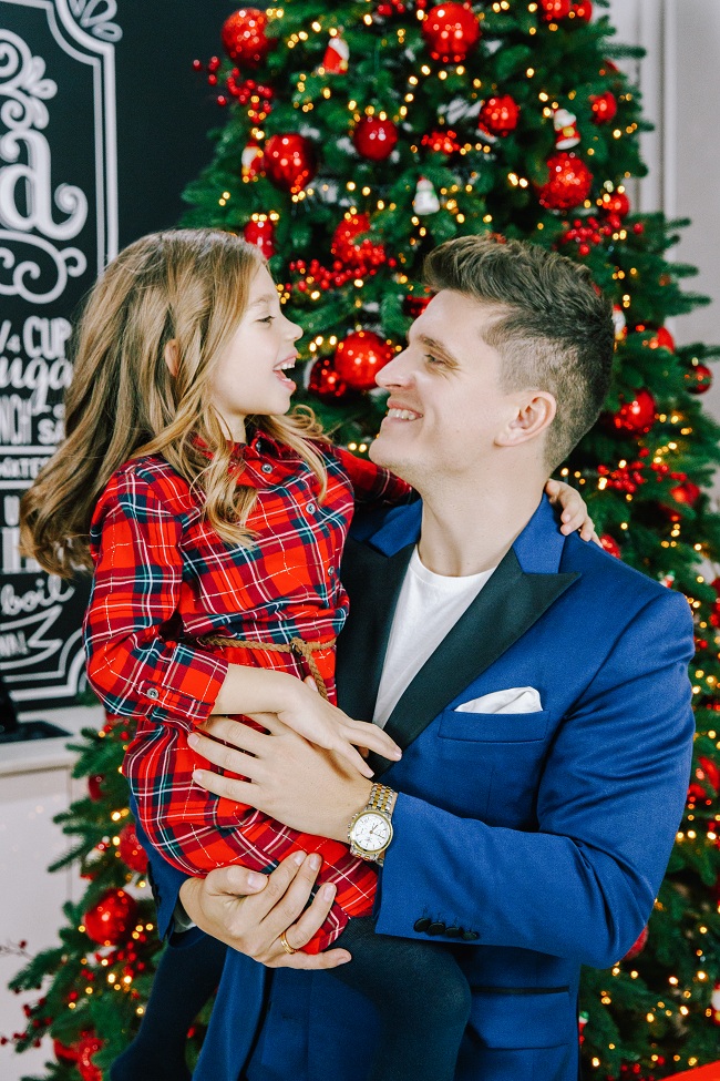 Анатолий Анатолич о семейных традициях и лучшем месяце в году: Новый год - это не только подарки