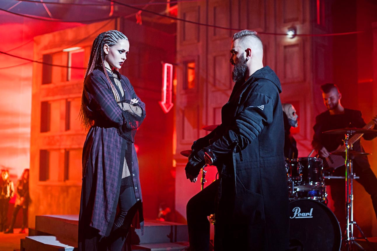 "До мурашек": The Hardkiss представили клип на песню "Коханці"