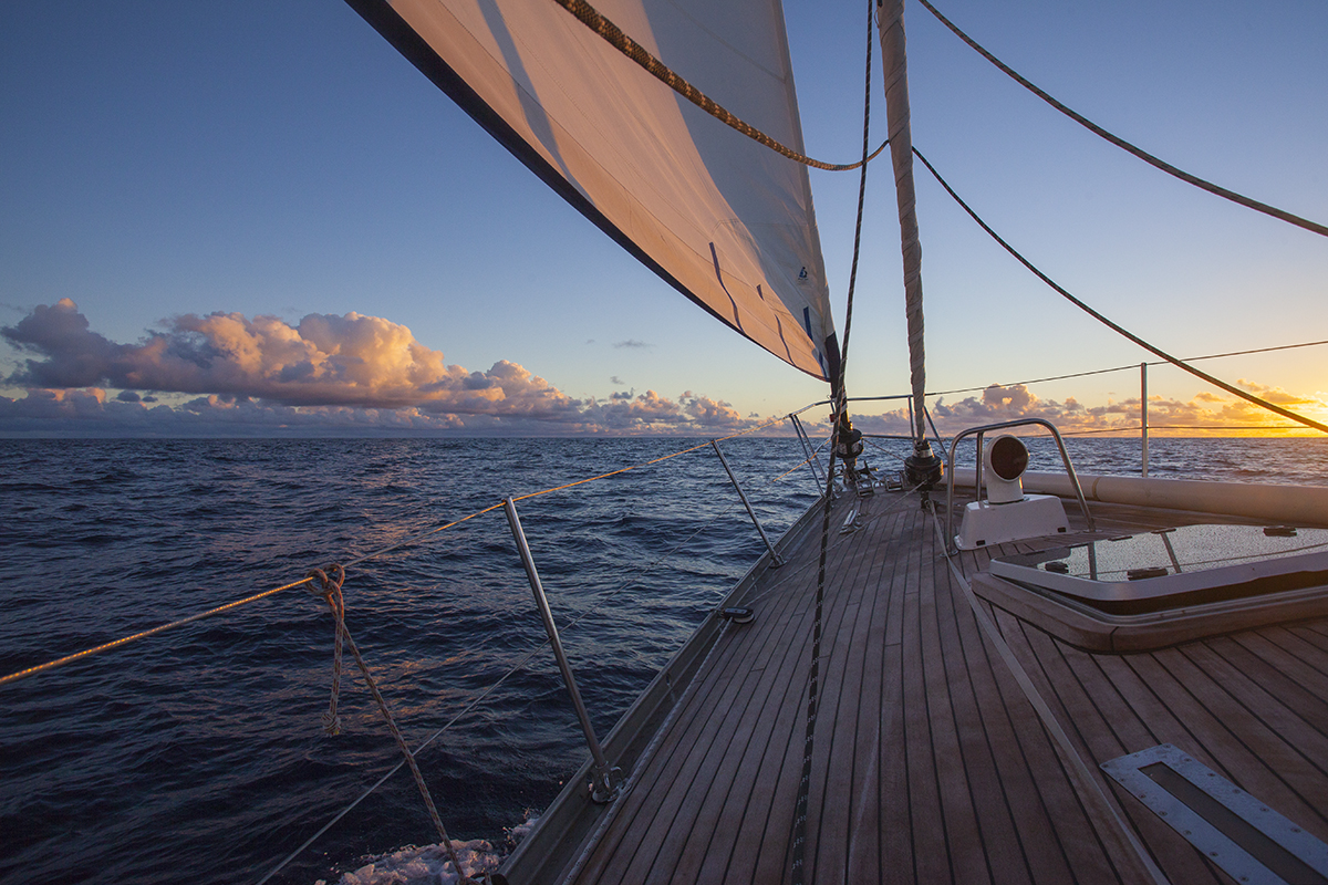 Українські яхтсмени перетнули Атлантику: вражаючі фото подорожі