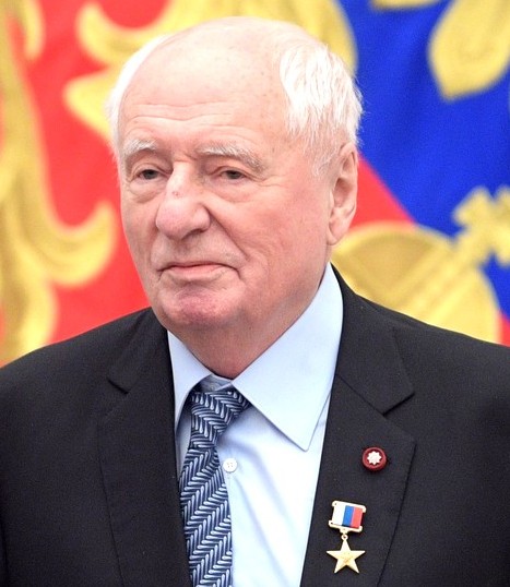 Умер знаменитый Марк Захаров: биография режиссера, видео