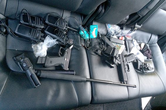 Перестрелка в Княжичах: МВД показало задержанных и их оружие