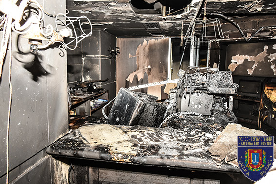 В ТЦ Одессы бросили "коктейль Молотова", есть пострадавшие