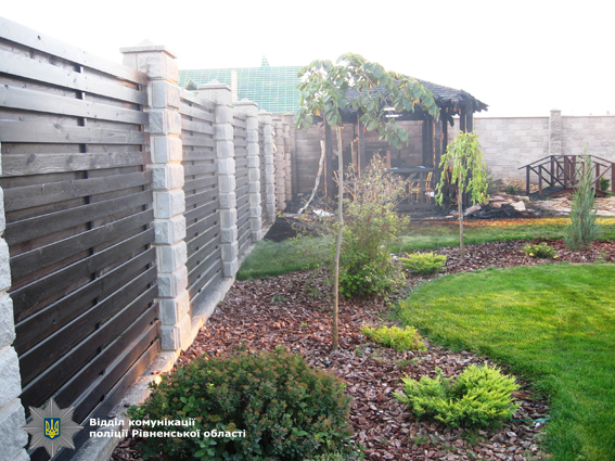 Полиция возбудила дело по факту поджога дома нардепа в Ровно