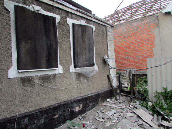 Полиция показала последствия артударов по жилому сектору Авдеевки