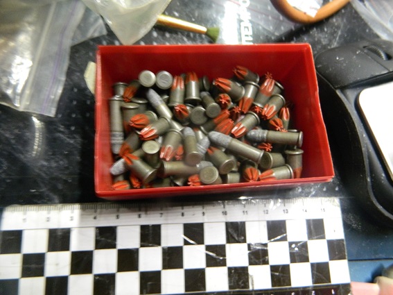 В Киеве в одном из гаражей изъяли арсенал оружия