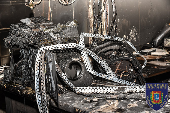 В ТЦ Одессы бросили "коктейль Молотова", есть пострадавшие