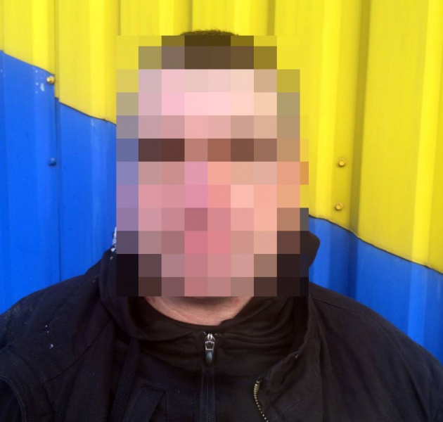 Перестрелка в Княжичах: МВД показало задержанных и их оружие