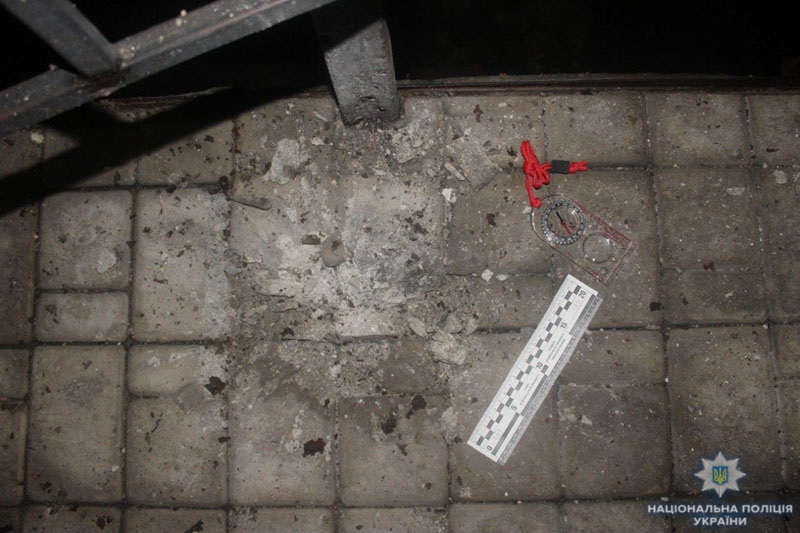 В Авдеевке произошел взрыв возле магазина