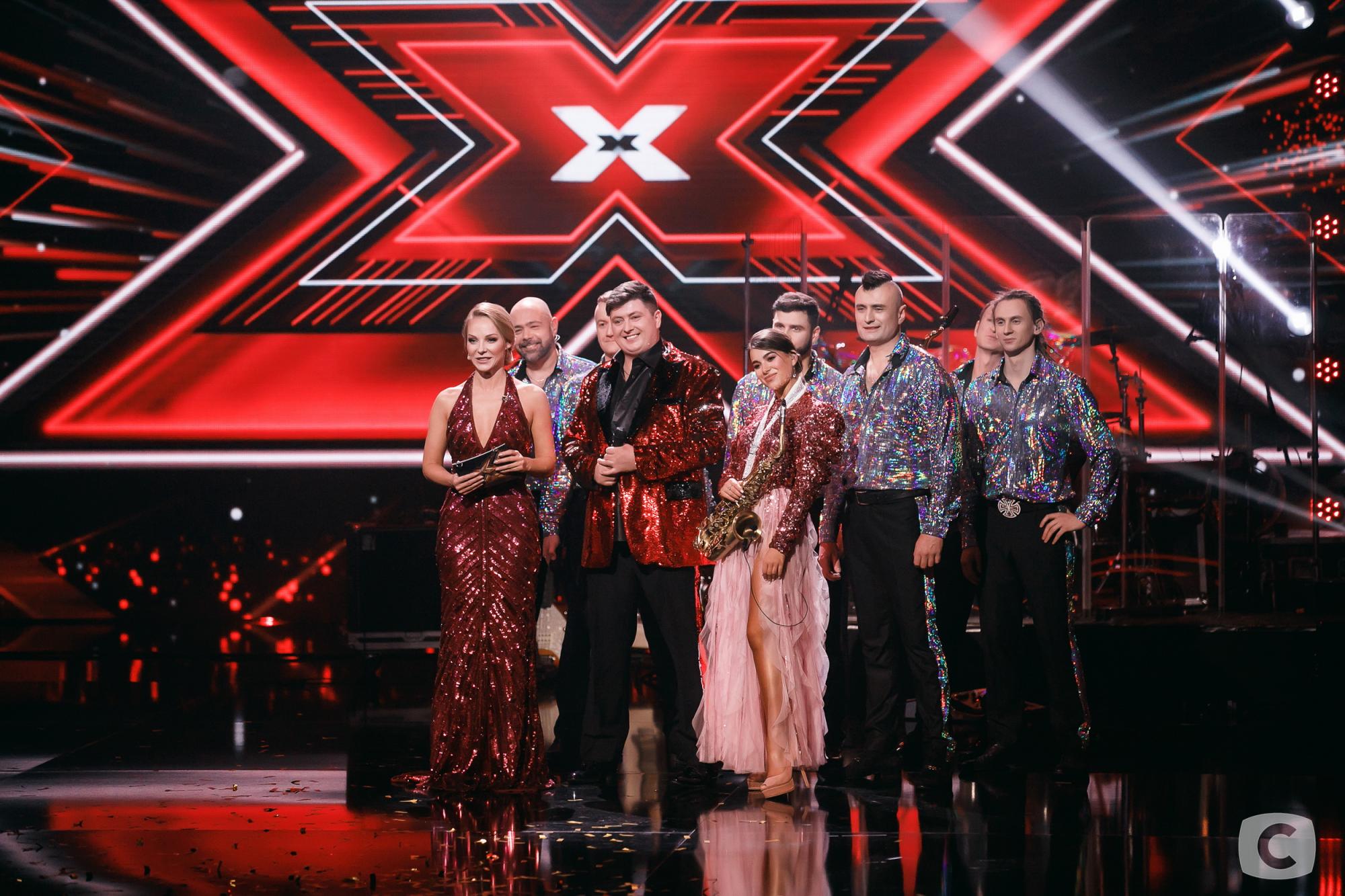 Такі ноги: Оля Полякова працевлаштувала ще одну учасницю Х-фактора