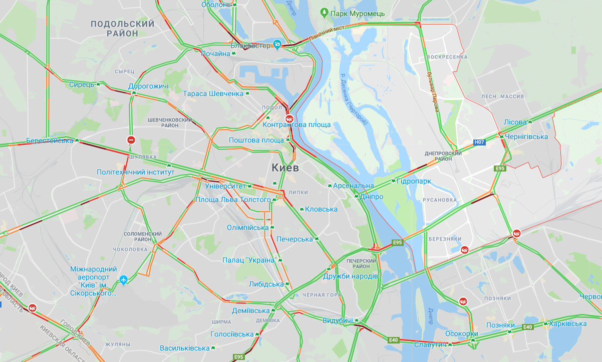 В Киеве образовались многочисленные пробки
