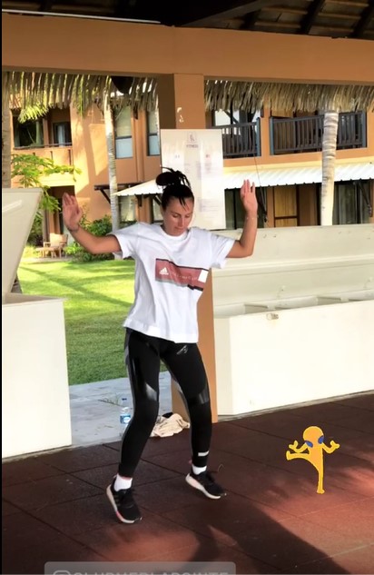 Джамала "зажгла" зумбой на Маврикии