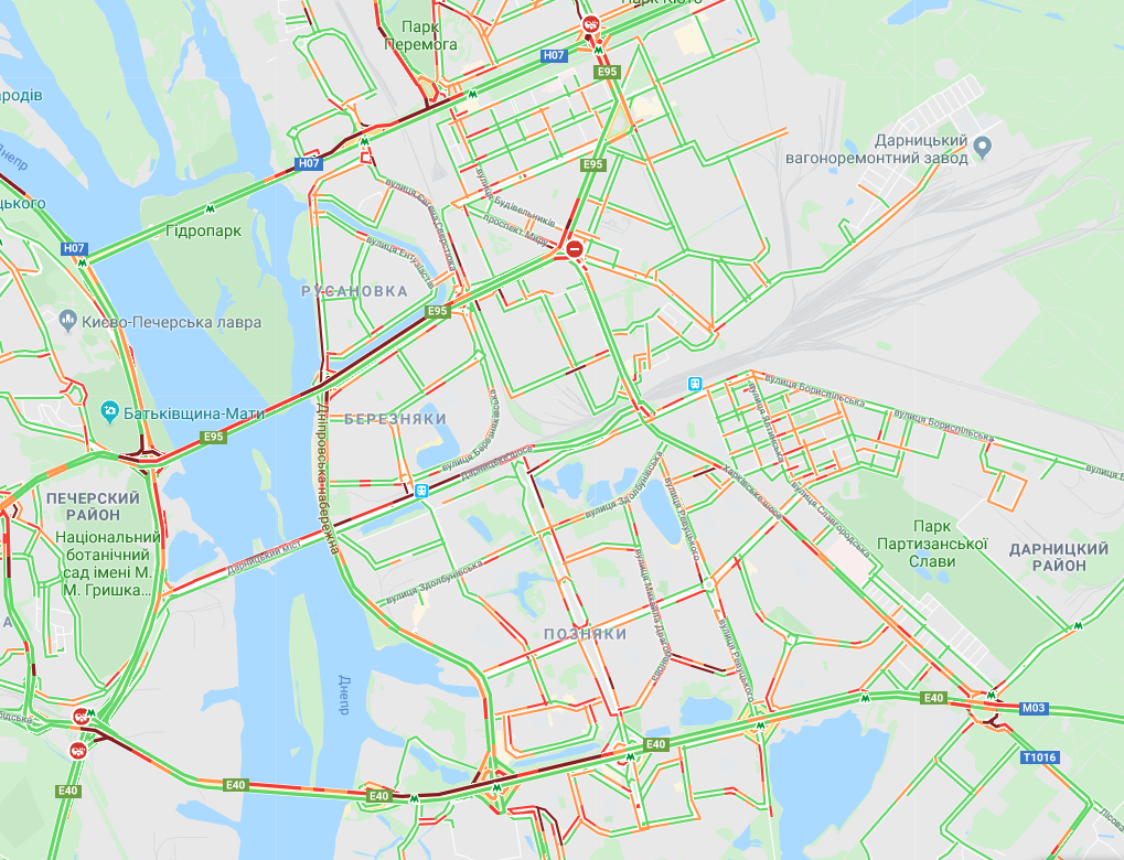 Киев сковали пробки