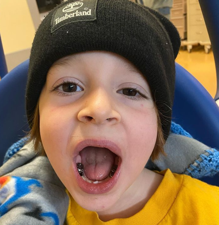 Внук Григория Чапкиса непросто перенес хирургическую операцию: решил, что его бросили