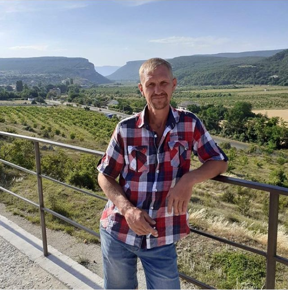 В оккупированном Крыму пропал отец известного украинского футболиста (фото)