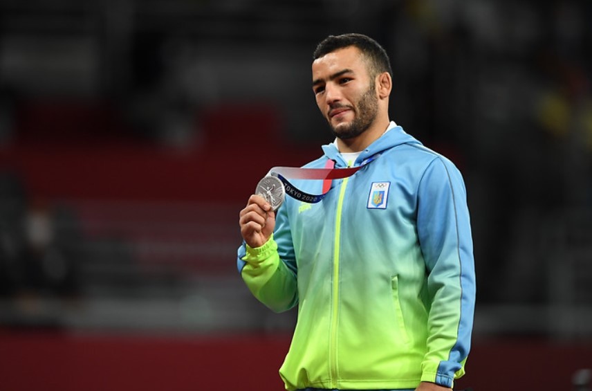 "Золото", "серебро" и две "бронзы": итоги лучшего для Украины дня на ОИ-2020 в Токио